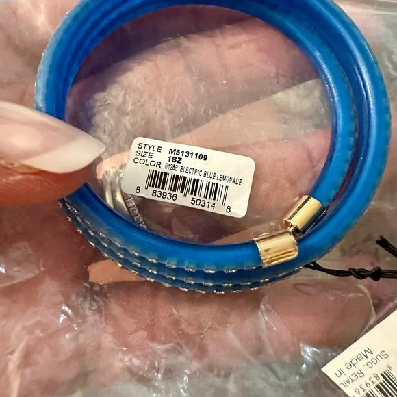 NWT Marc By Marc Jacobs Blue Bracelet with Gold Details - Picture 1 of 8